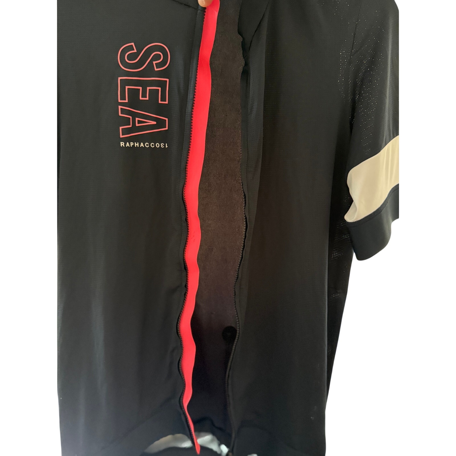 Rapha Seattle Clubhouse Cycling Jersey Size M - Black/Red/Pink